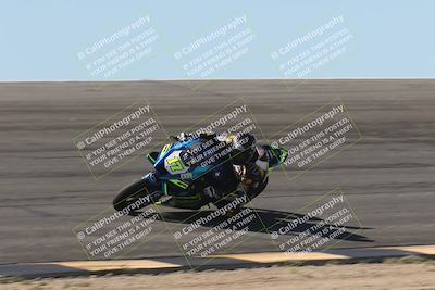 media/Oct-30-2025-Racers Edge (Thu) [[dabbdaf680]]/2-A Group/Session 3 Bowl/